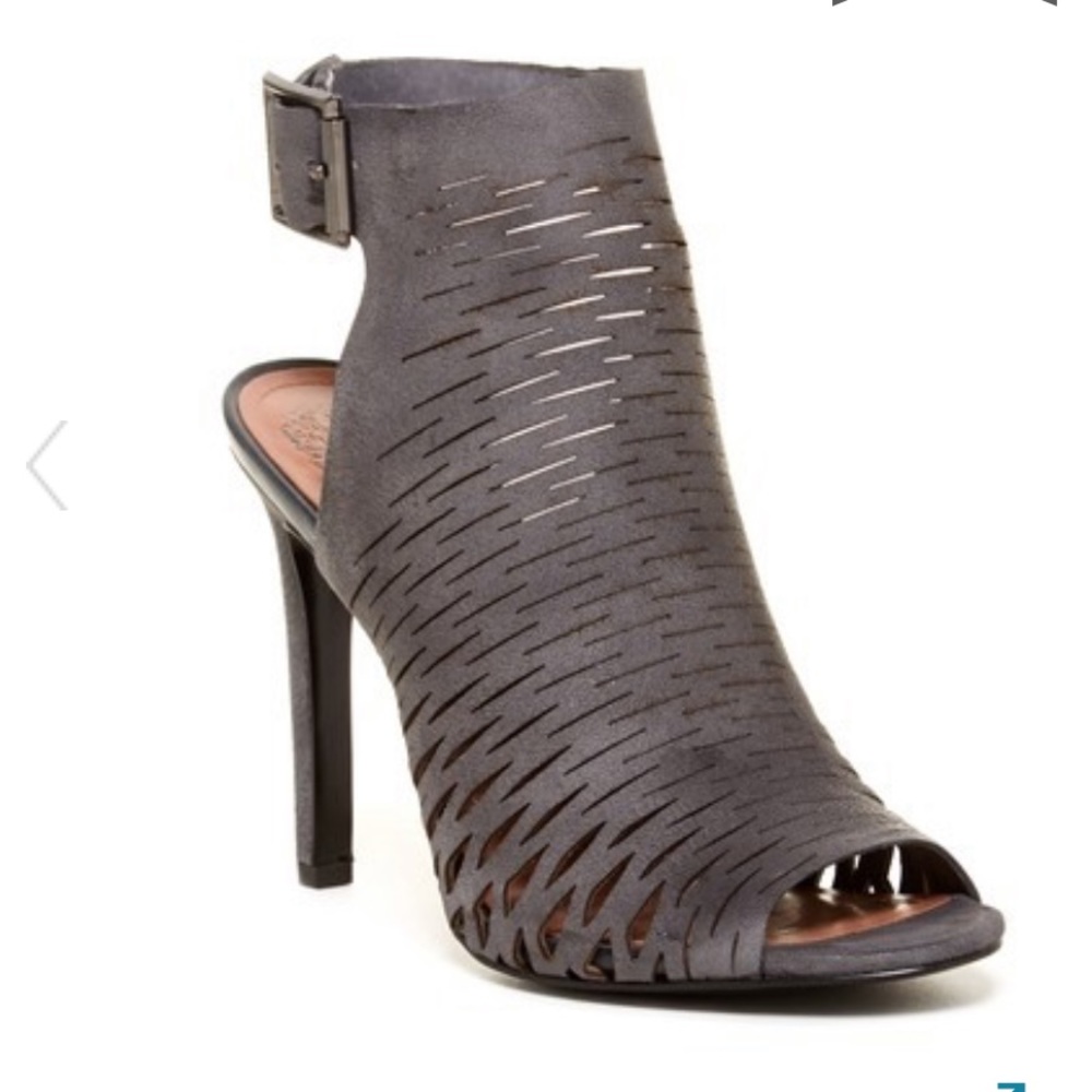 Vince Camuto Black Bootie Sizs 7.5